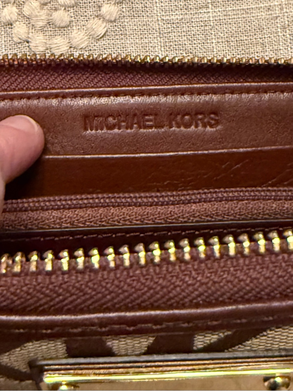 Michael Kors Brown Monogram Drawstring Tassel Handbag & Wallet MK Logo MSRP $450 - Picture 12 of 12
